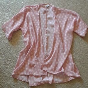 LuLaRoe pink geometric Bianka kimono, 3